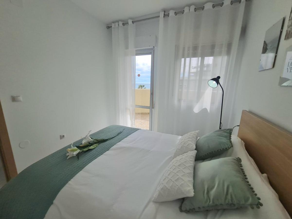 Precioso Con Piscinas Y Vistas Al Mar. Benalmádena